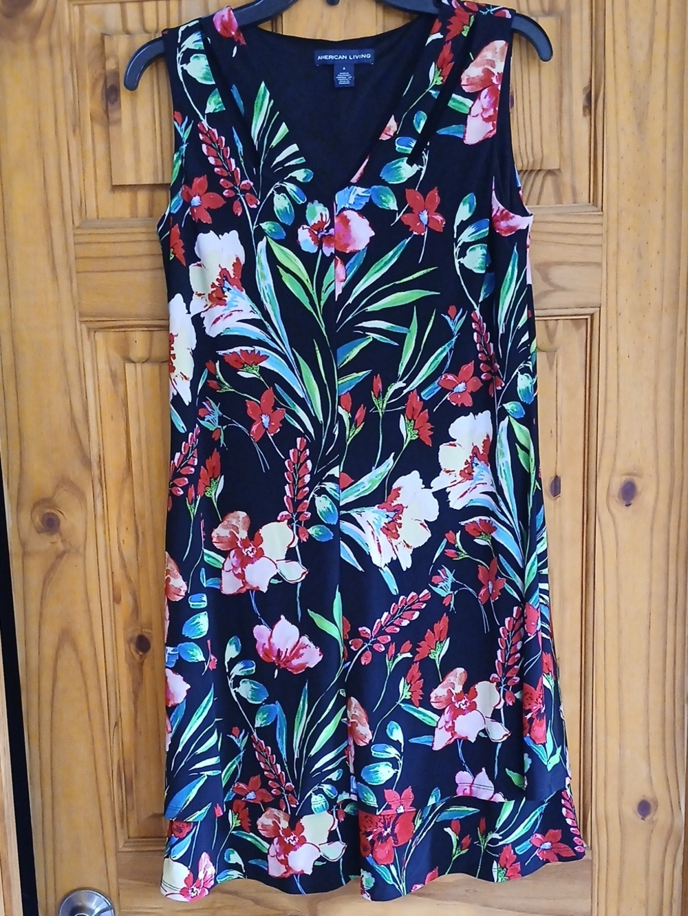 American Living Black Floral V‑Neck Sleeveless Mini Dress